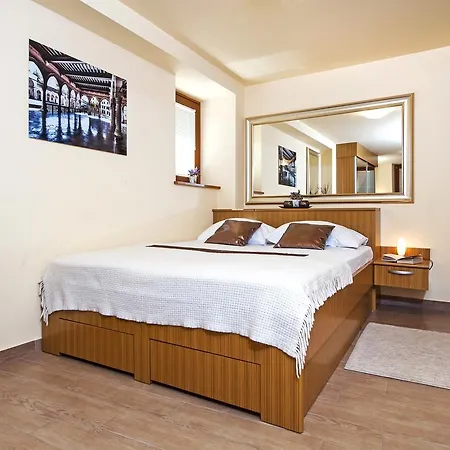 Golden Goose 4* Rovinj